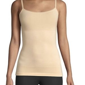 NWT Yummie 3-in-1 Shaping Scoop Cami. Size: Large.